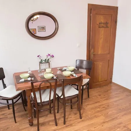 Apartman Klara * Kaštela